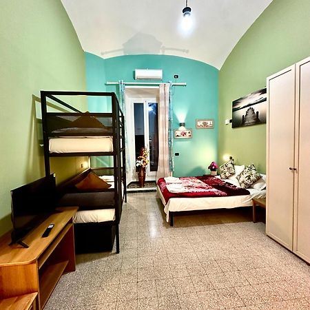 B&B Termini Colosseo Suite Rome Exterior photo