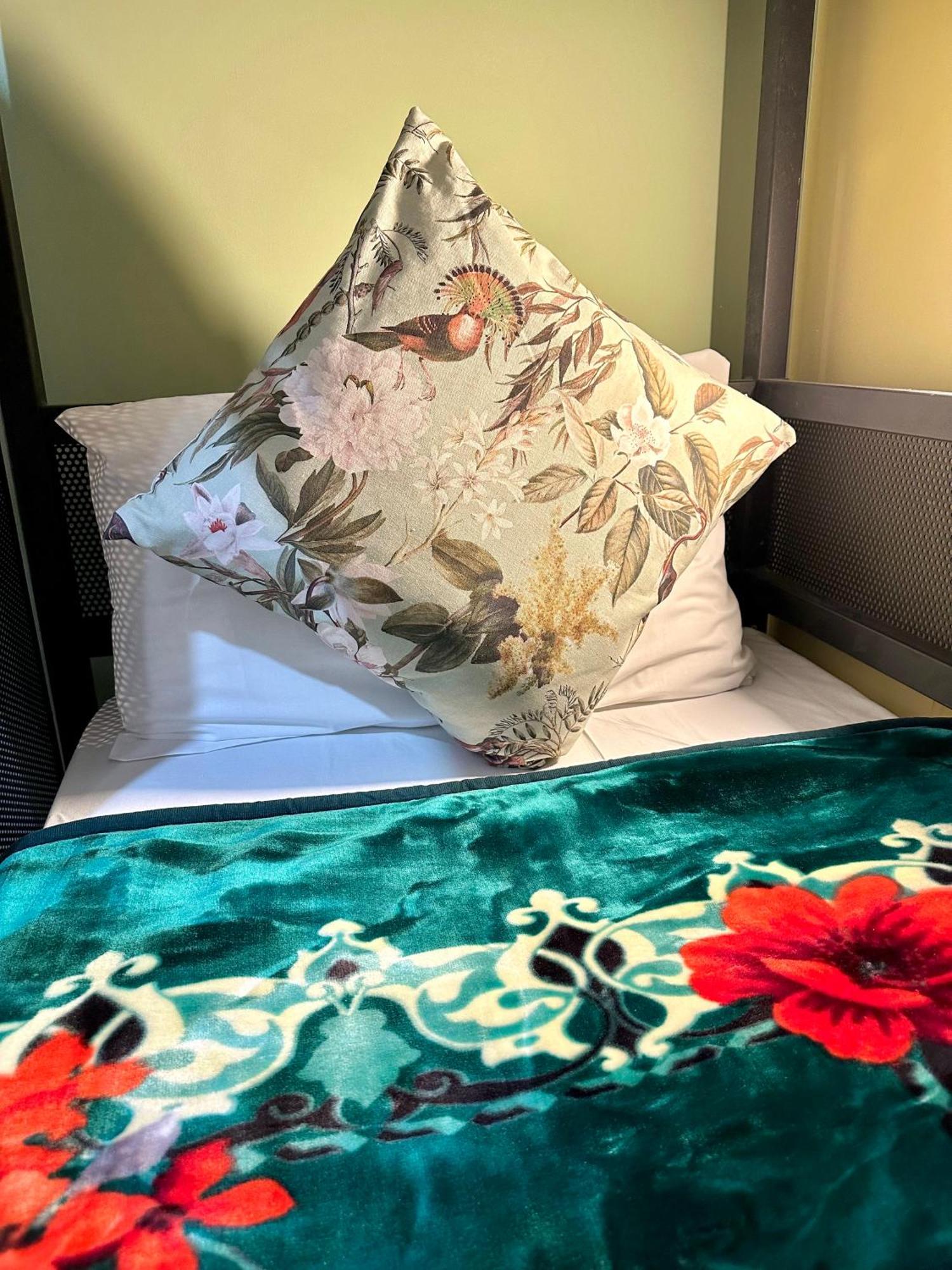 B&B Termini Colosseo Suite Rome Exterior photo